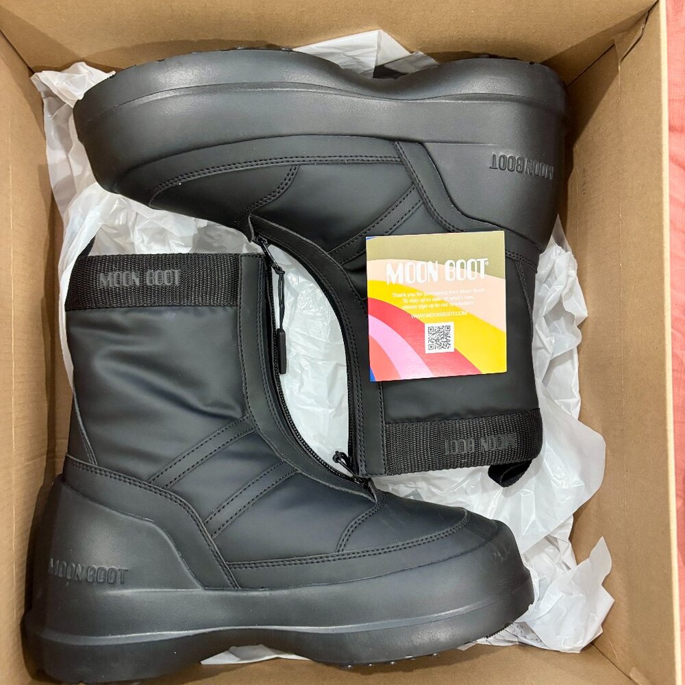 BRAND NEW__MOON BOOT Luna shell snow boots